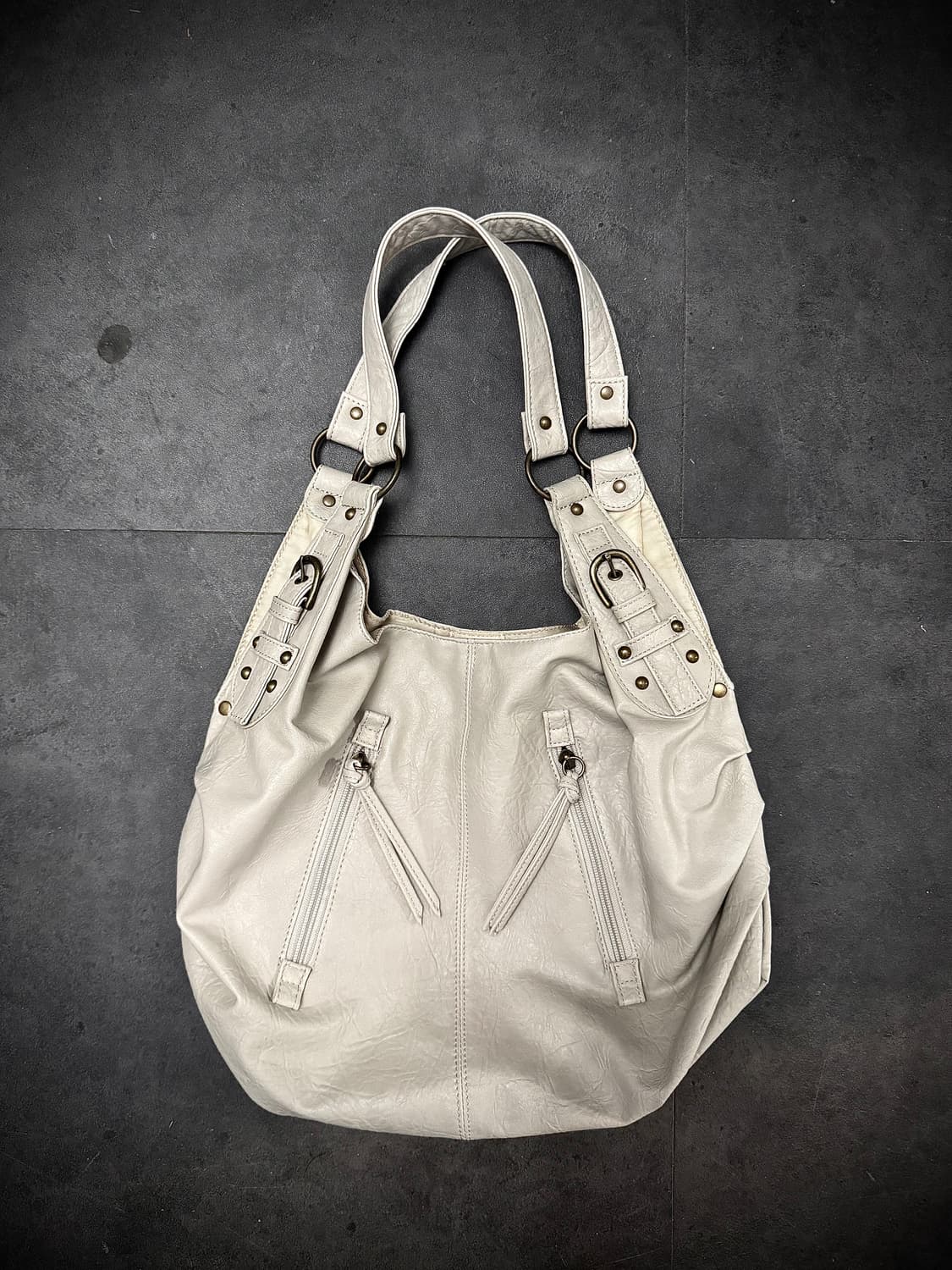 00s real leather studs shoulder bag 상품이미지2