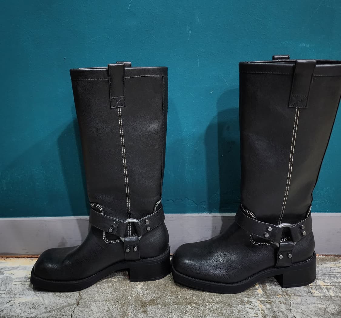 자라 Zara 스퀘어 스티치 바이커 부츠 35 230 상품이미지3