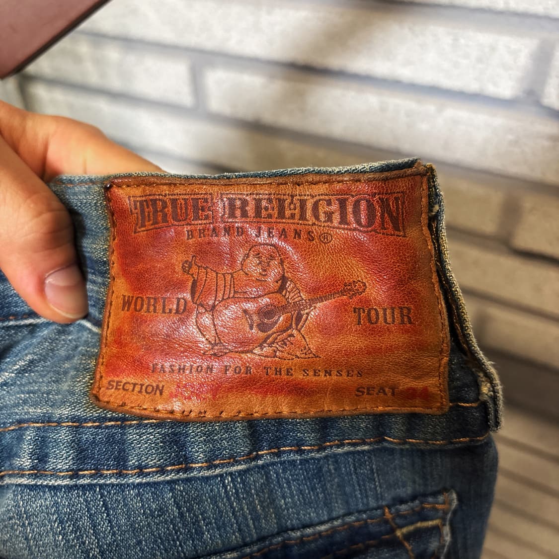 트루릴리전 Y2K 데미지 부츠컷 데님팬츠 플랩포켓 디테일 에이징인디고 상품이미지9