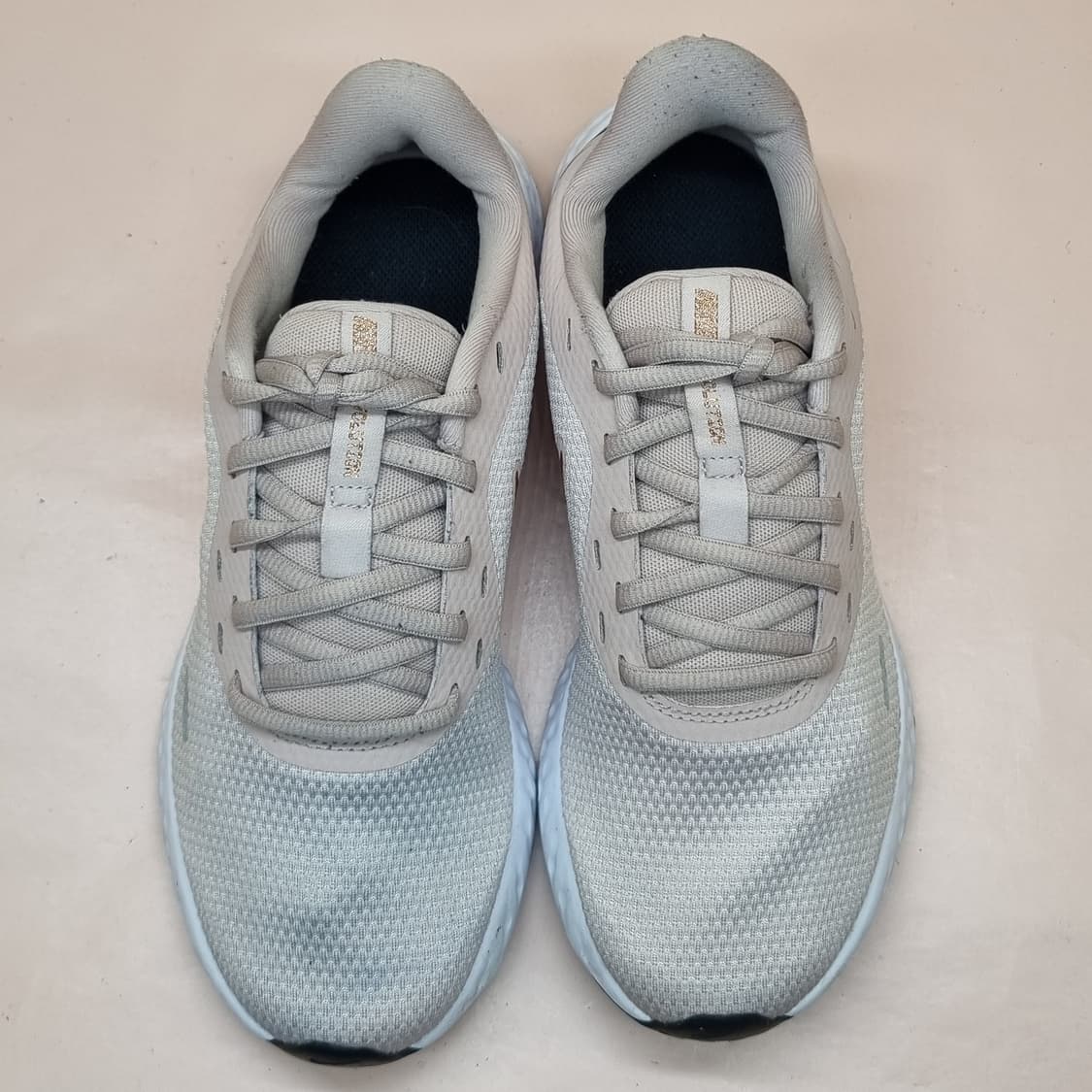 나이키 레볼루션5 운동화245 상품이미지2