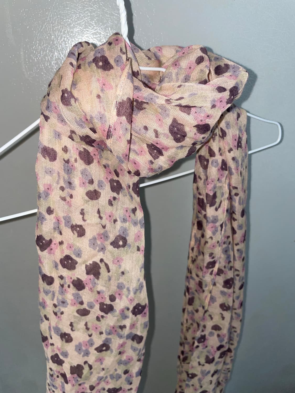 히피느낌 플로럴 톤다운 핑크 머플러 상품이미지1