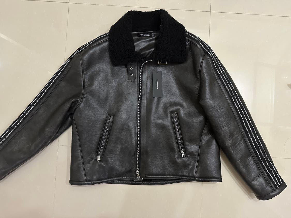 낫포너드 무스탕 자켓 블랙 xl 새상품 상품이미지1