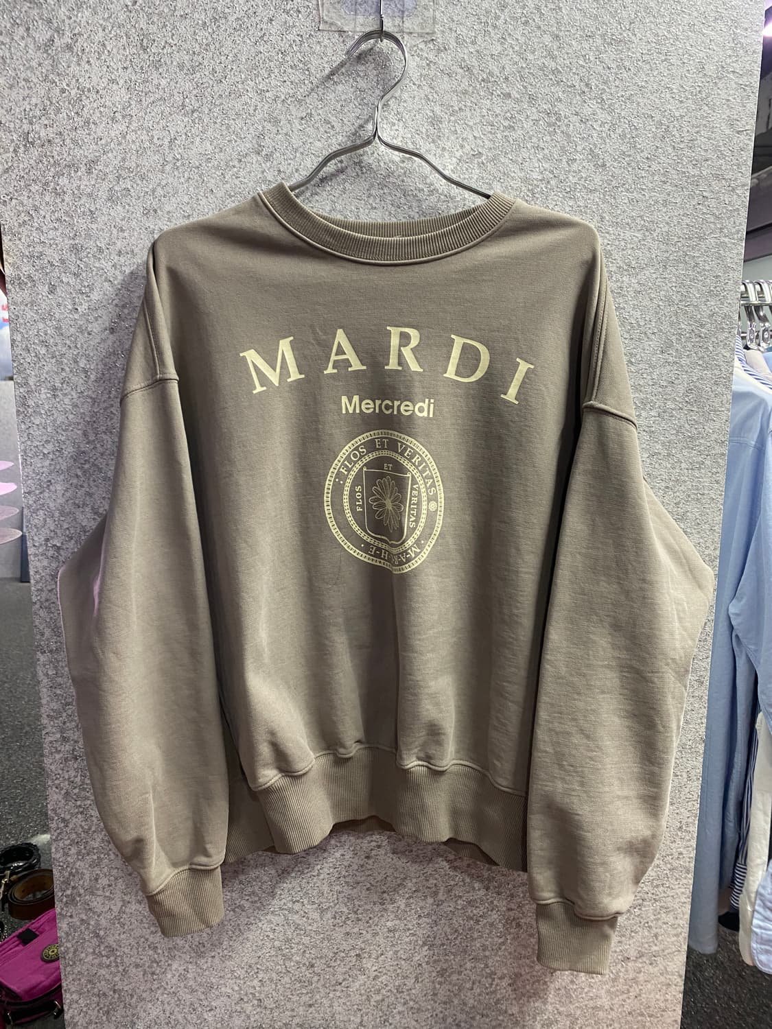 마르디 빅로고 차콜 맨투맨 B3485 상품이미지2