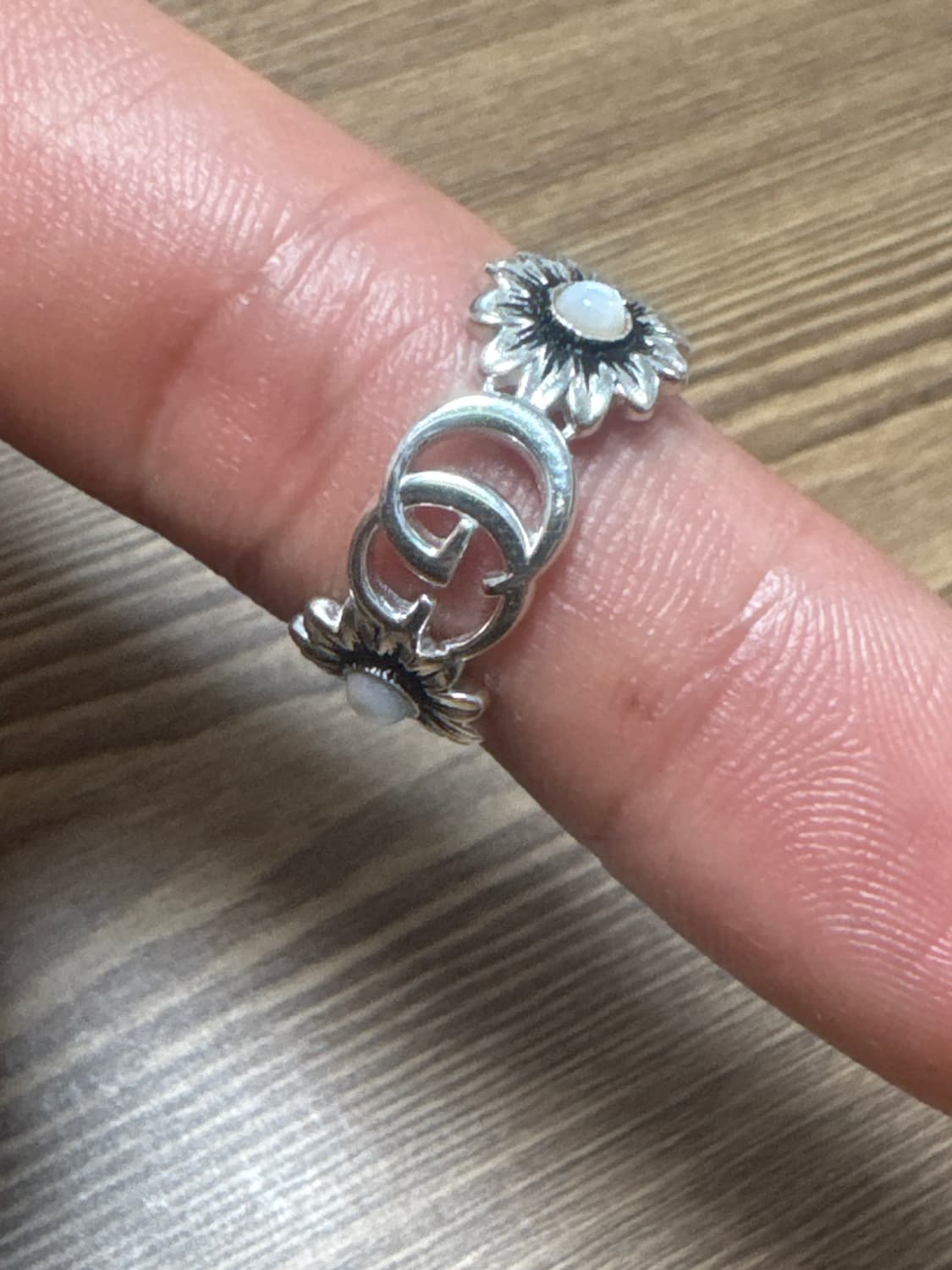 구찌 GG 마몽 마더 오브 펄 링 925 스털링 실버(구찌 자개반지) 상품이미지6