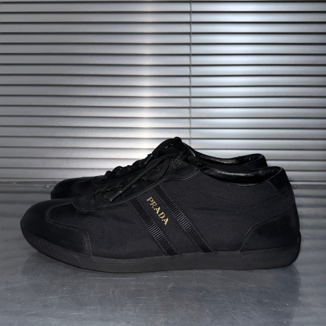 00s 블랙 프라다 스포츠 스니커즈 상품이미지4