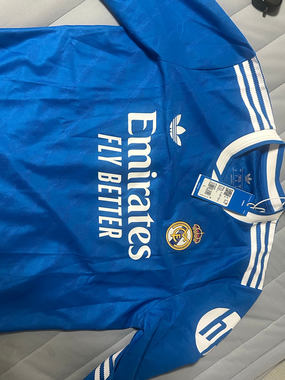 레알마드리드 25/26 써드 어센틱 새상품 L 상품이미지2