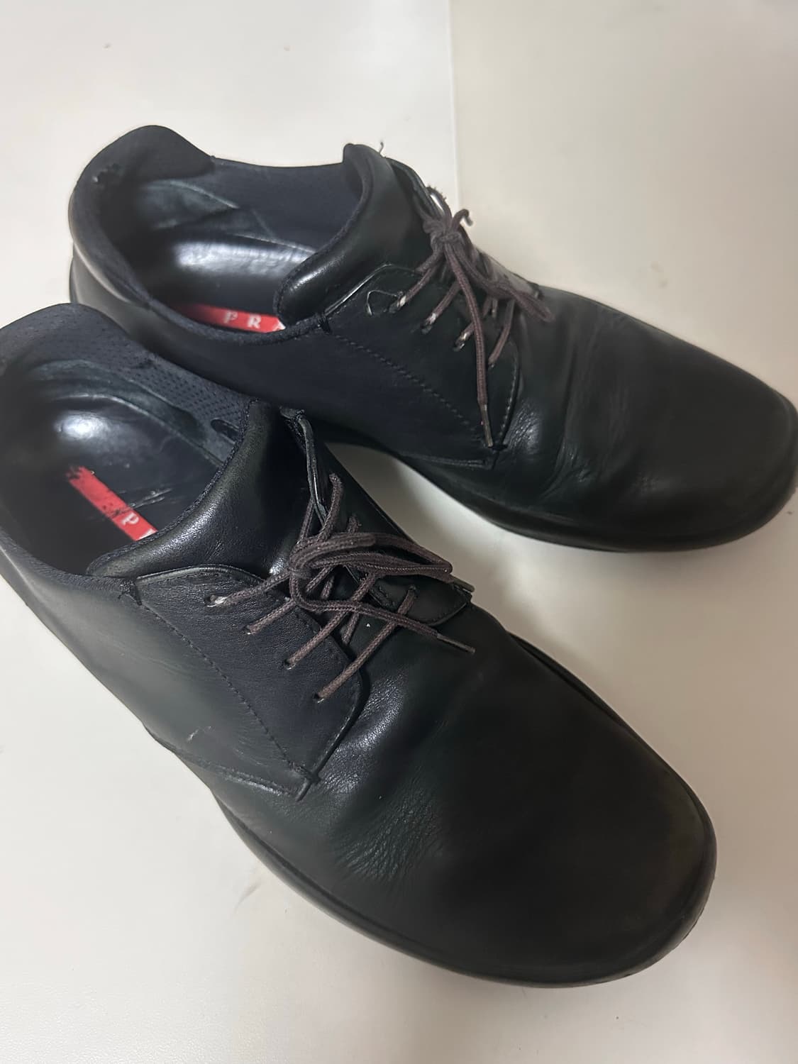 프라다 빈티지 레더 스니커즈 상품이미지3