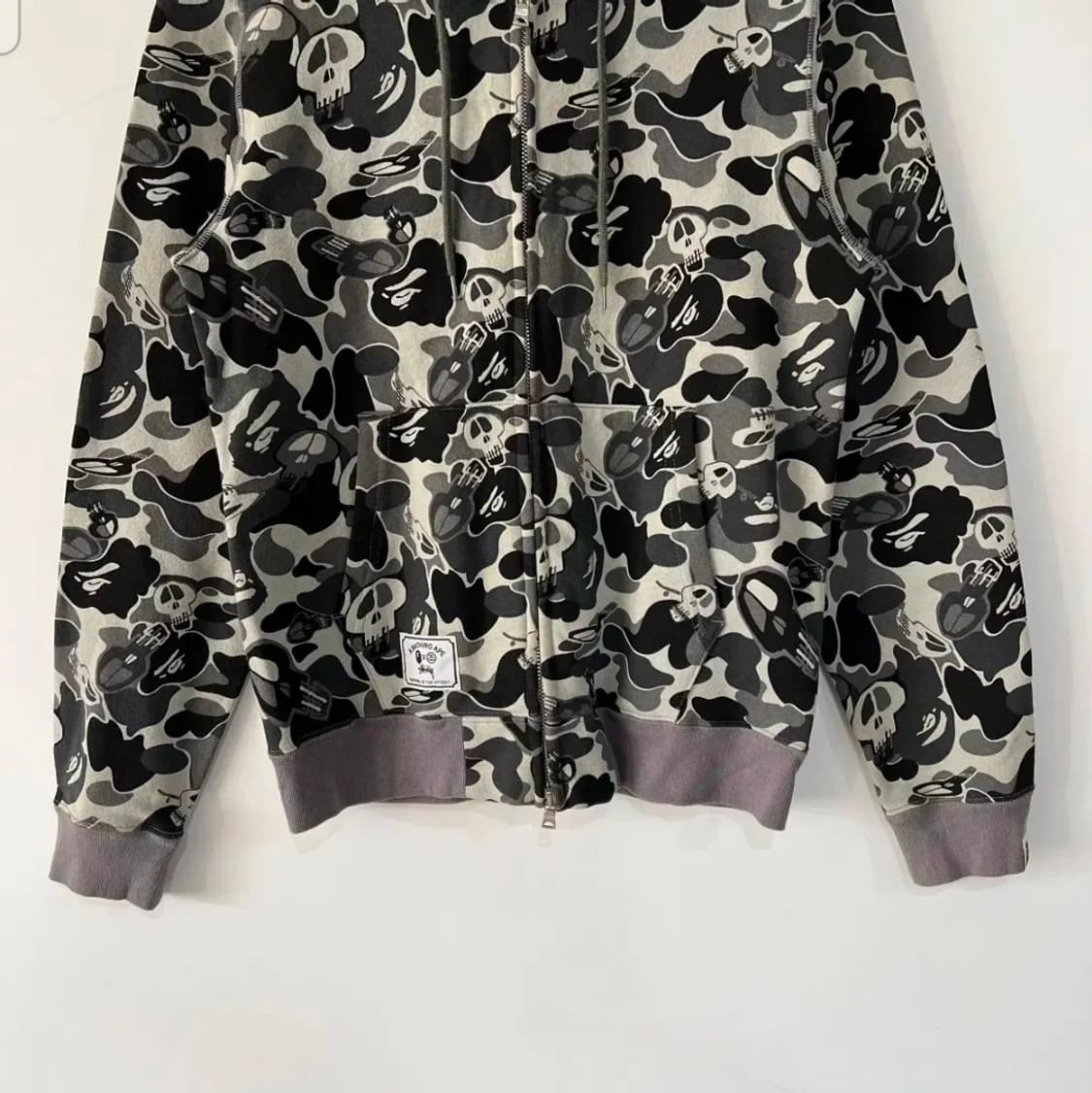 [S] 베이프 x 스투시 스컬 후드집업 상품이미지3