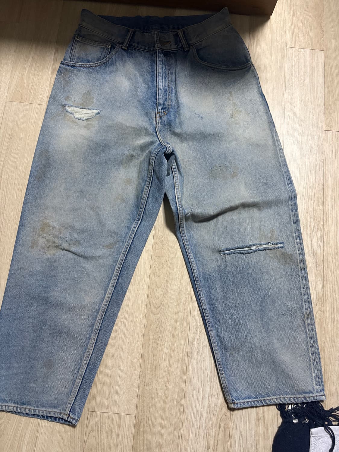 안셀름 와이드 테이퍼드 데님 상품이미지1