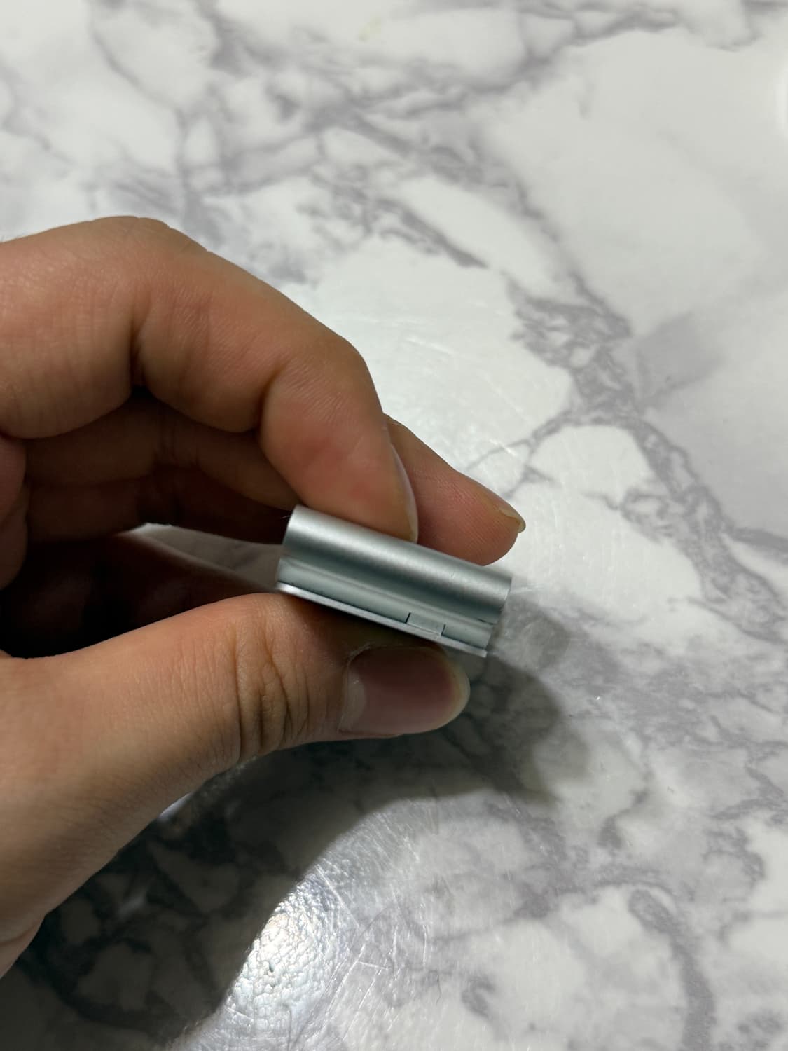 애플 아이팟 셔플 실버2 + 충전케이블 상품이미지4