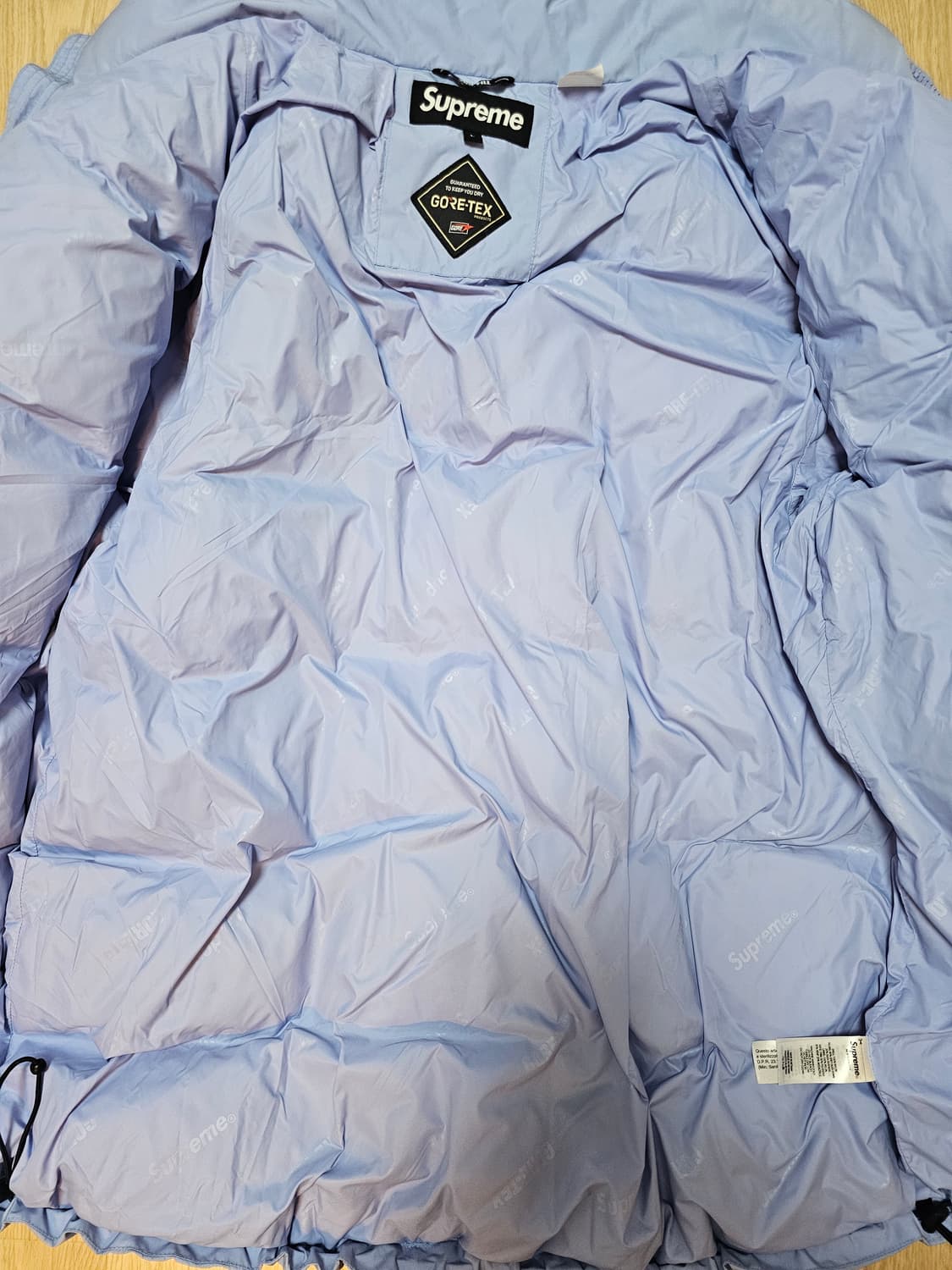 슈프림 GORE-TEX 700-Fill 다운 파카  L사이즈 상품이미지8