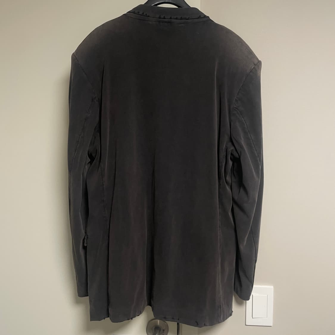 [L] 발렌시아가 21FW worn out double blazer 상품이미지5