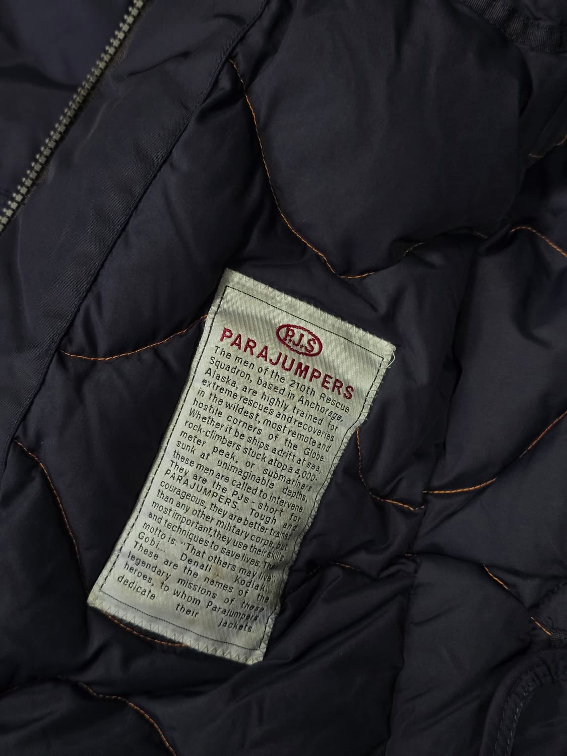 PJS 파라점퍼스 코디악 네이비 패딩 S 상품이미지9