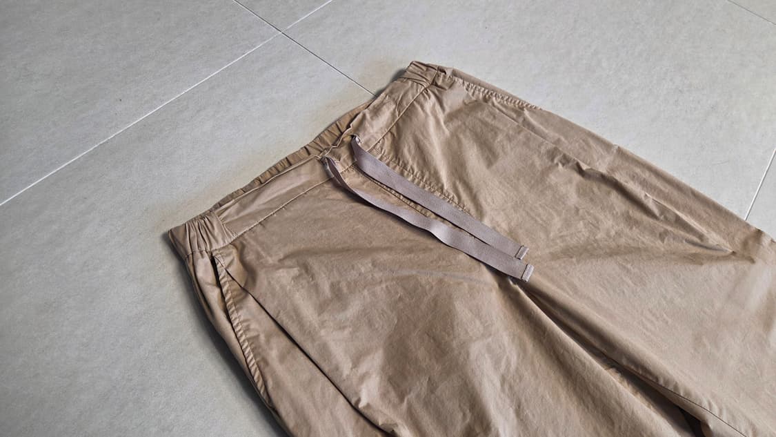 일꼬르소 원턱 밴딩 베이지 스트링 팬츠  상품이미지4