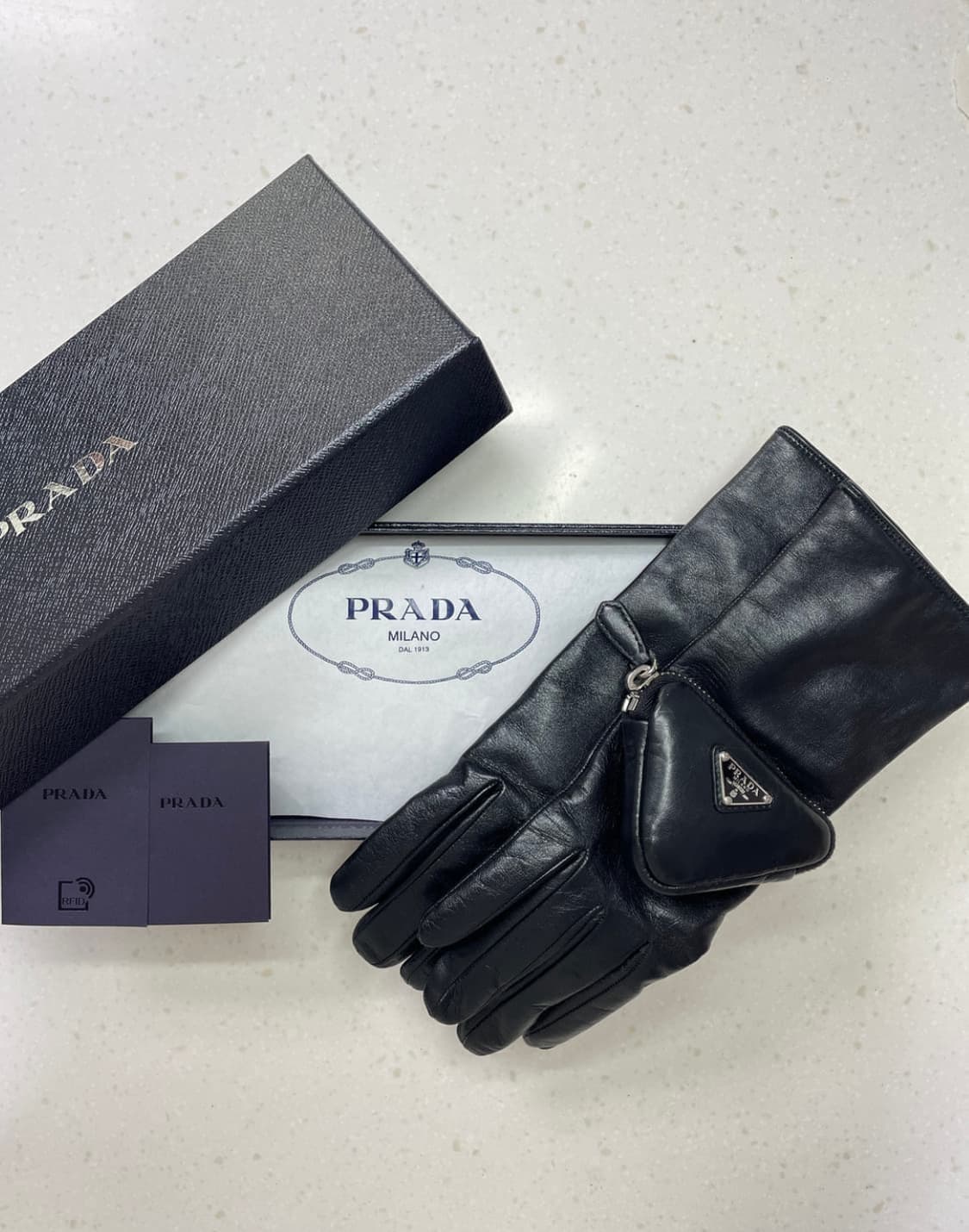 프라다 나파 레더 장갑 파우치 글러브 상품이미지3