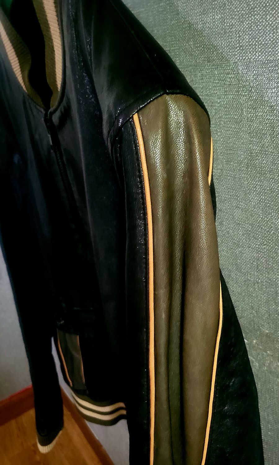 [미착용  새상품] 옴부르노  양가죽 항공 봄버 레더자켓 상품이미지5