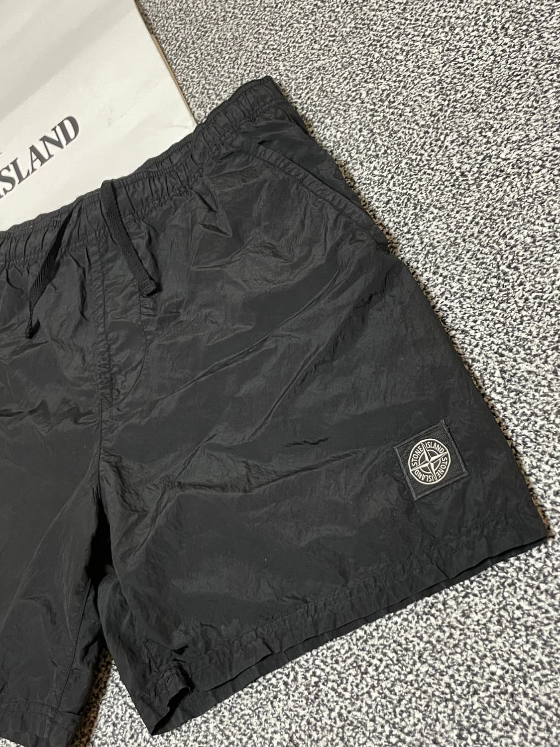 스톤아일랜드 나일론메탈 반바지 블랙 스윔팬츠 [S] 상품이미지2