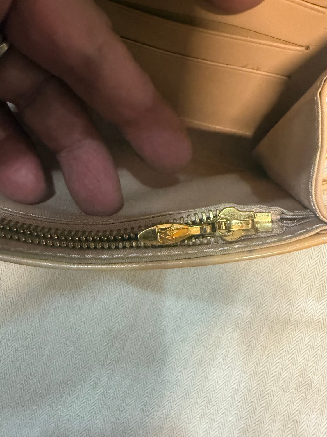 정품 루이비통 베르니 불버트 선셋 숄더백 팝니다 상품이미지9