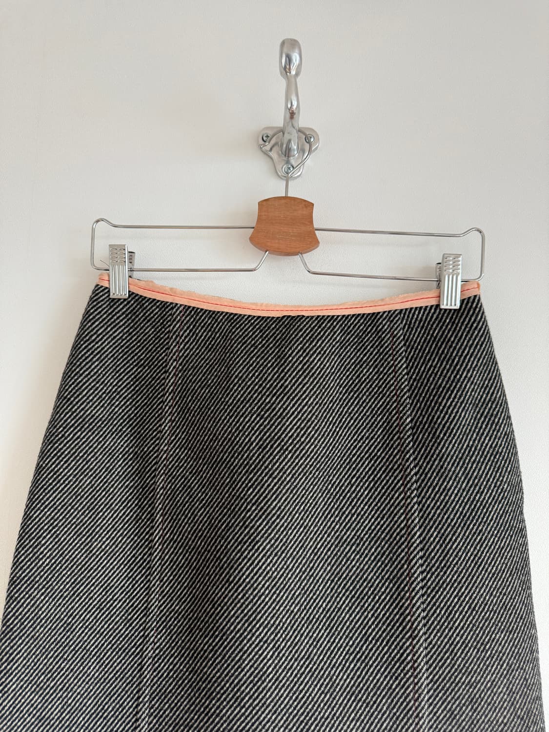 미우미우(miumiu) 헤링본 스커트(ITALY) 상품이미지2