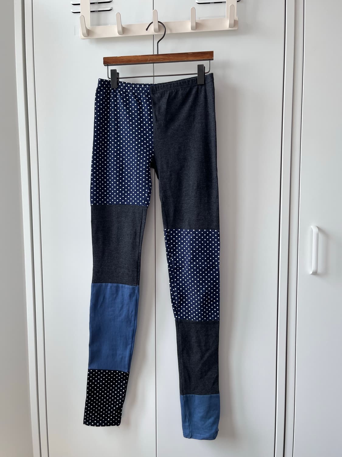 Vintage 도트 배색 패치 레깅스 상품이미지5