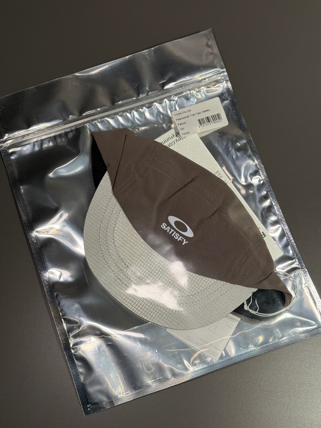 Satisfy x oakley peaceshell trail cap 상품이미지10