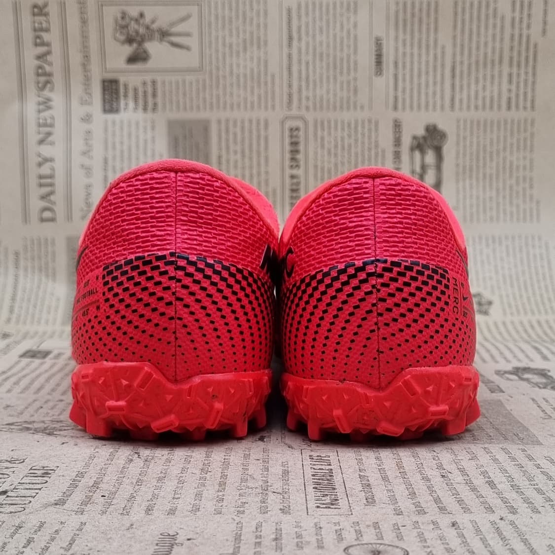 나이키 머큐리얼베이퍼13 아카데미TF235 상품이미지4