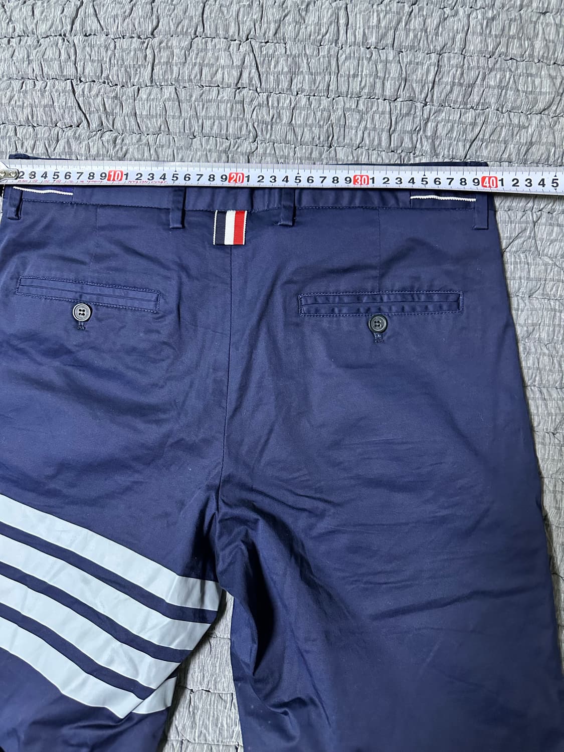 톰브라운 남성 반바지 네이비 상품이미지3