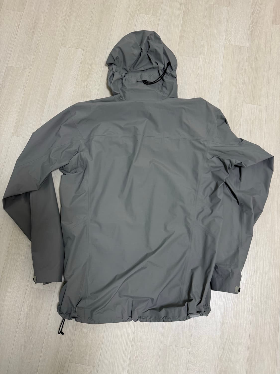 L 아크테릭스 제타 SL 그레이 마이크로칩 고어텍스 후드 자켓 상품이미지5