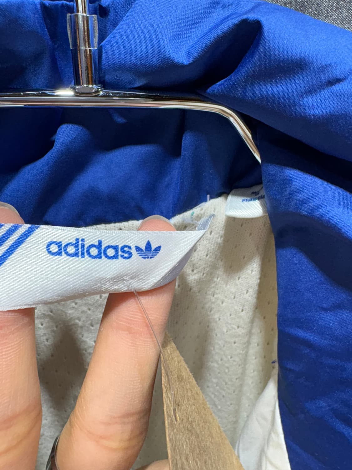 XS 아디다스 파이어버드 블루 배색 화이트 바람막이 상품이미지5