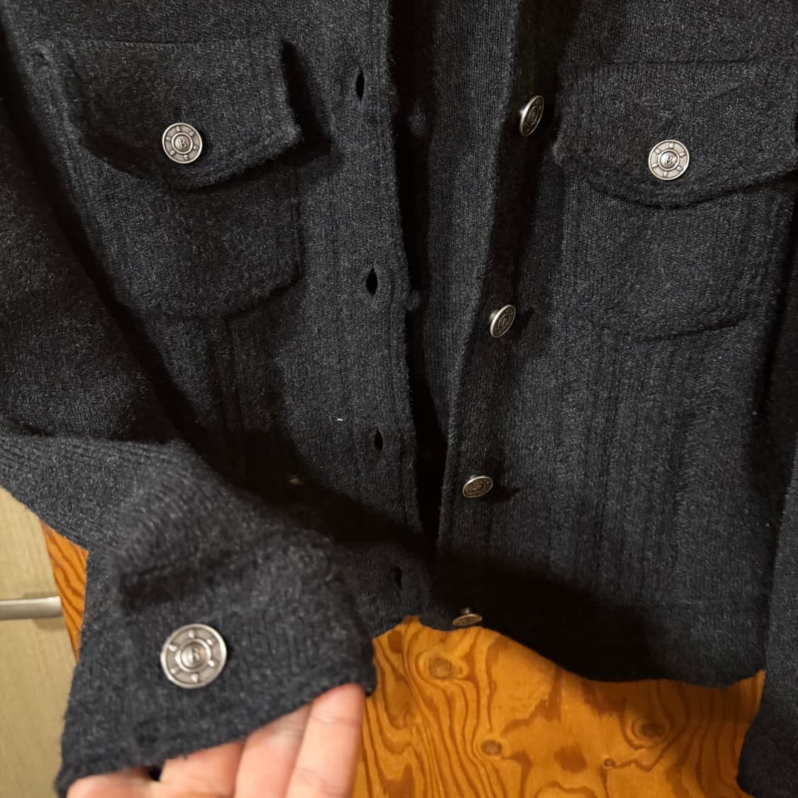 배리(Barrie) 캐시미어 자켓 판매 합니다. 상품이미지6