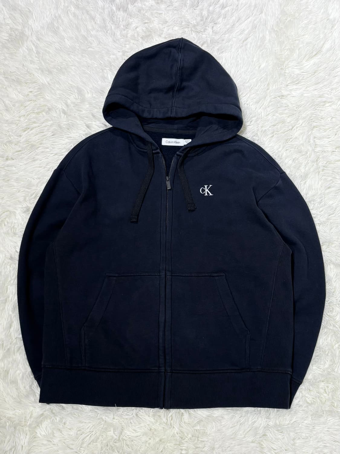 캘빈클라인 스몰로고 네이비 후드집업 상품이미지3