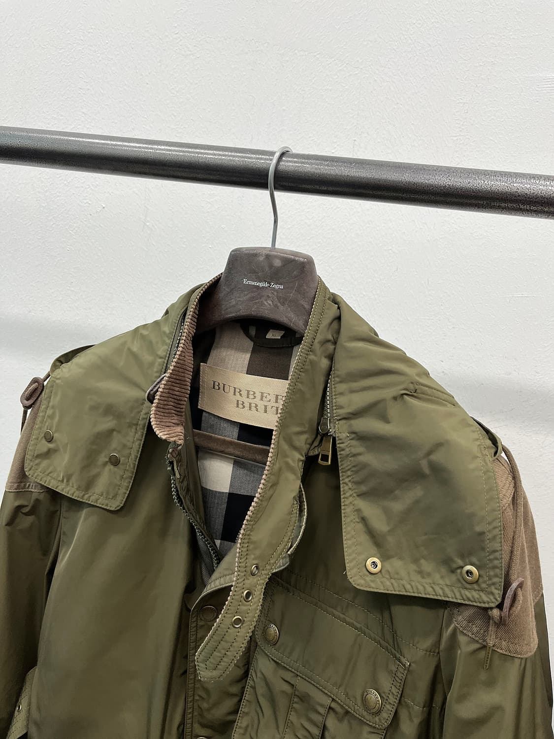 110) 버버리 벨티드 나일론자켓  상품이미지5