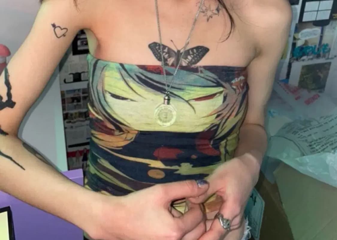 애니 프린팅 튜브탑 넥워머 슬리브리스 탱크탑 상품이미지2