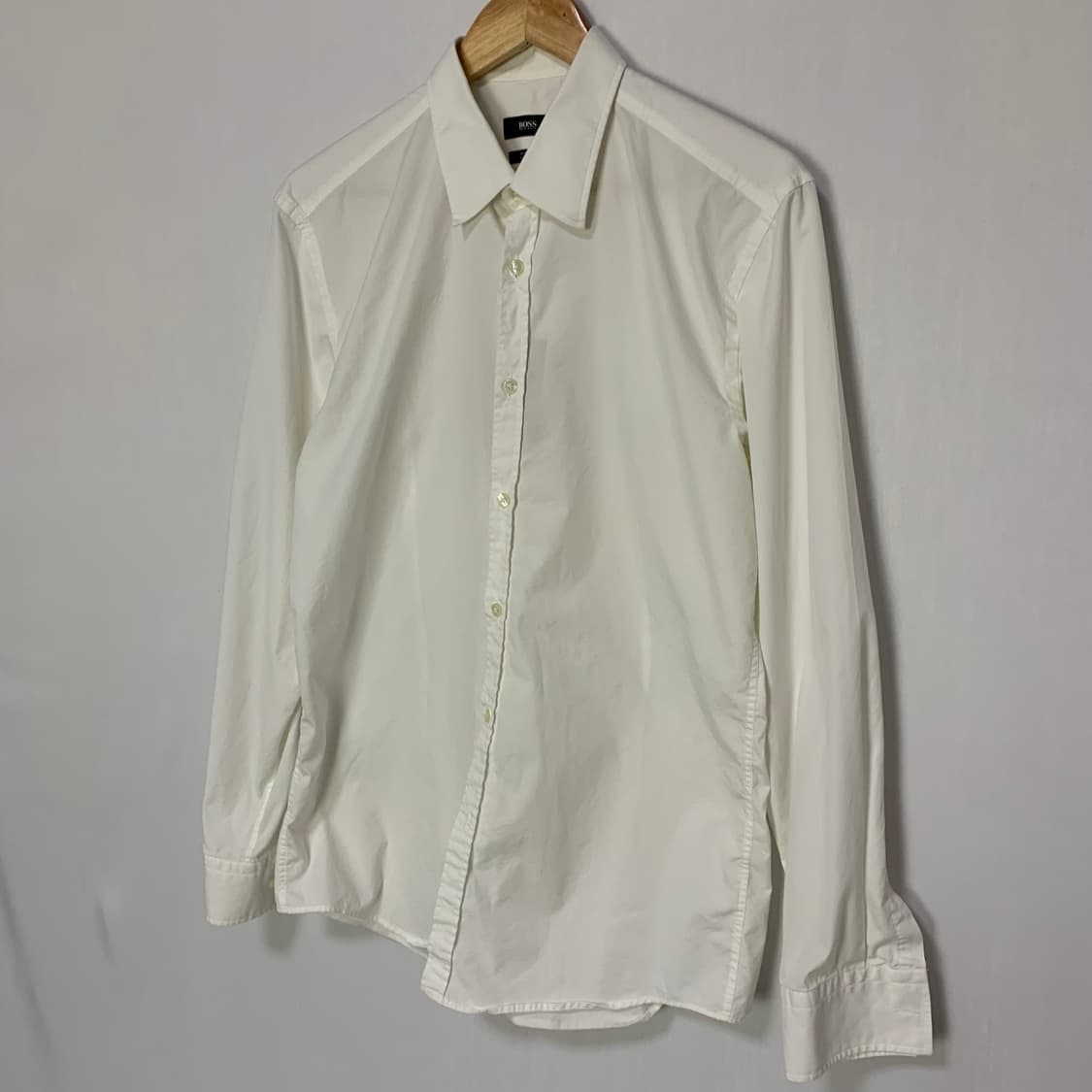 휴고보스 빈티지 아이보리 슬림핏 긴팔 셔츠 41사이즈 남녀공용 상품이미지3