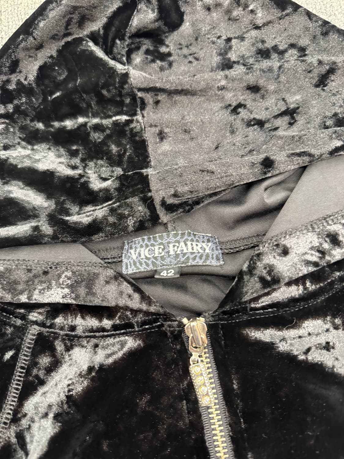 42)Japanese vintage 스컬 큐빈 벨벳 후드집업 상품이미지3