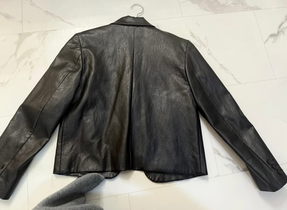 쓰리투에이티 블랙 가죽 자켓 상품이미지3
