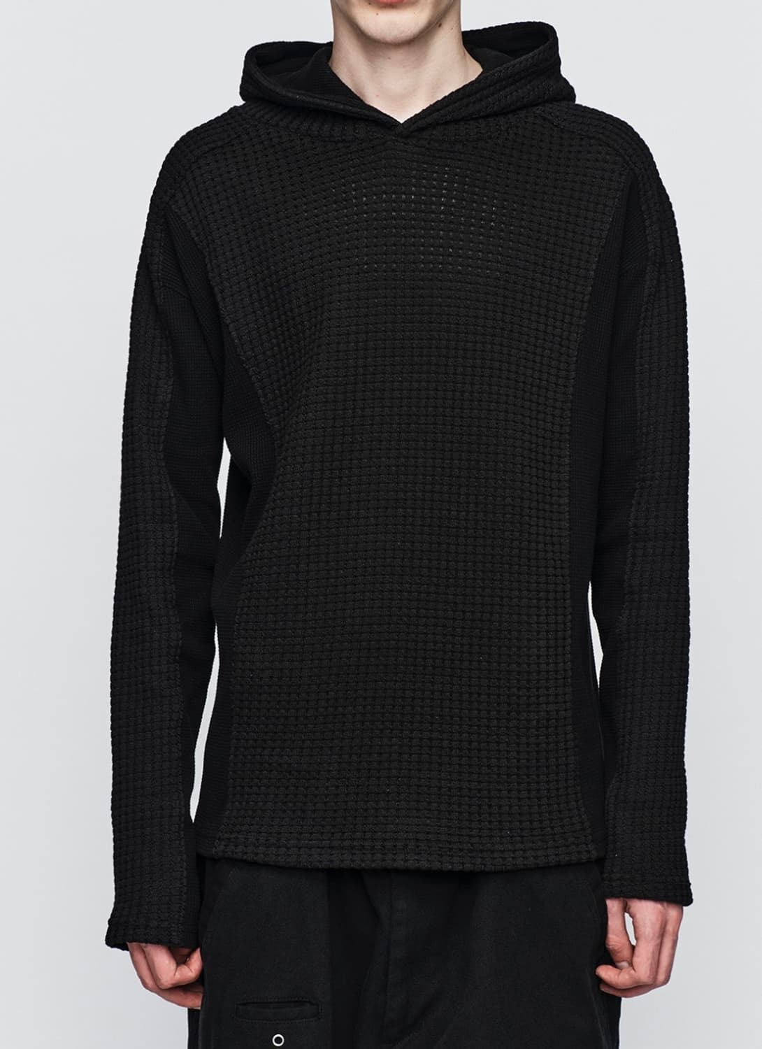 이그노타 CORE:13 PANELED HOODIE (BLACK) 상품이미지4