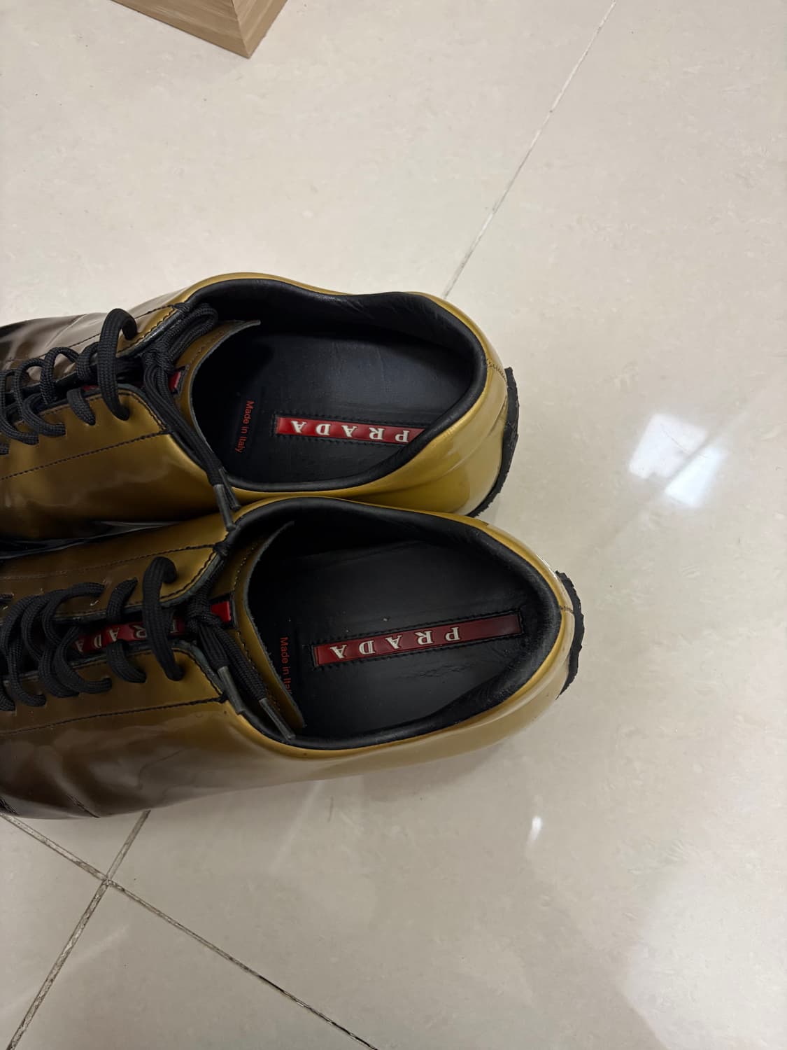 [265-270] 프라다 투톤 스니커즈 상품이미지2