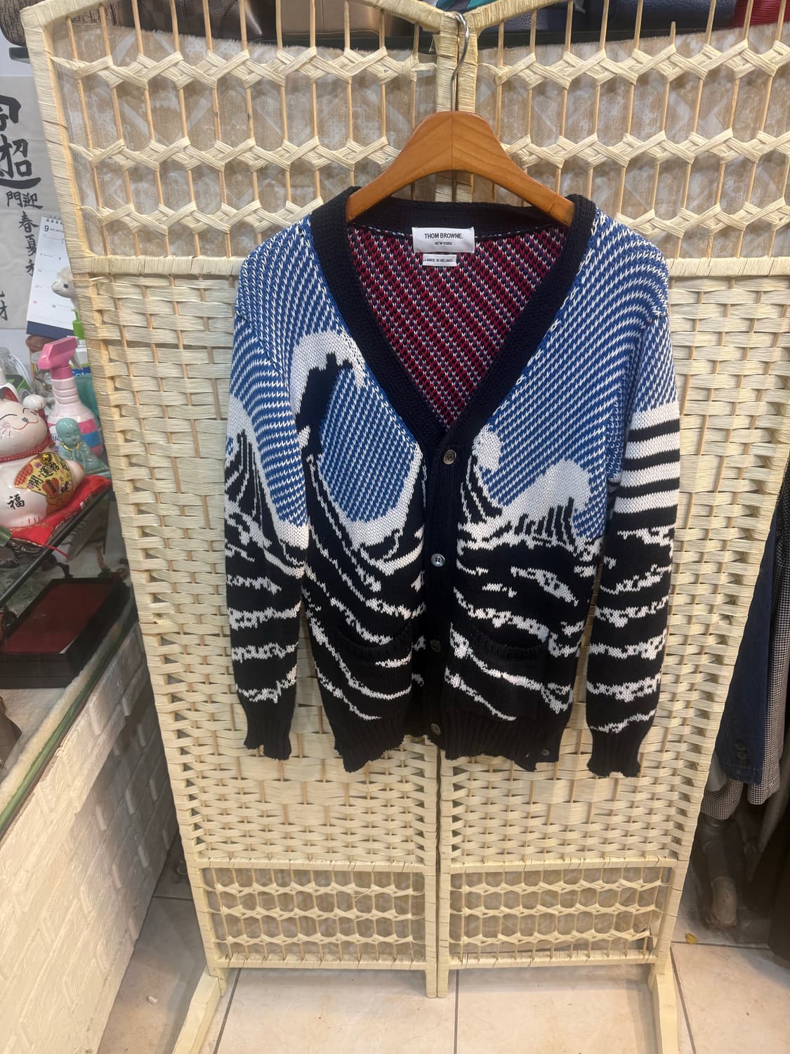 2/95-100 정품 톰브라운 웨이브 니트 가디건 팝니다 상품이미지1
