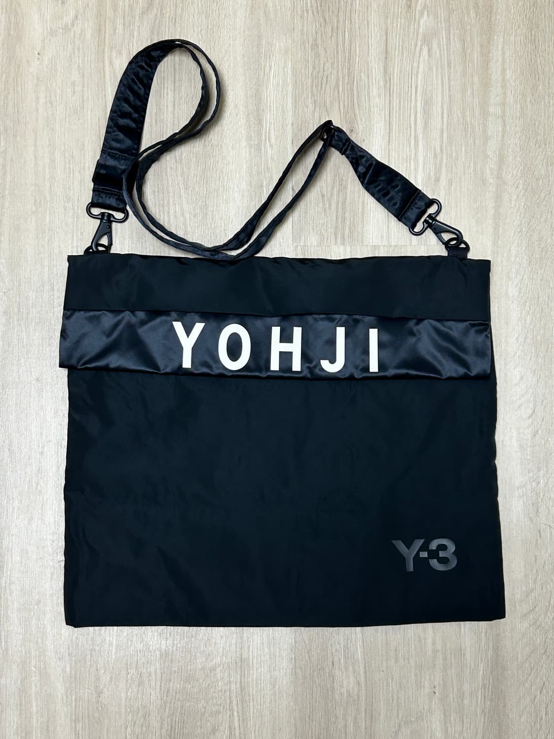 요지야마모토 Y-3 크로스백 상품이미지1