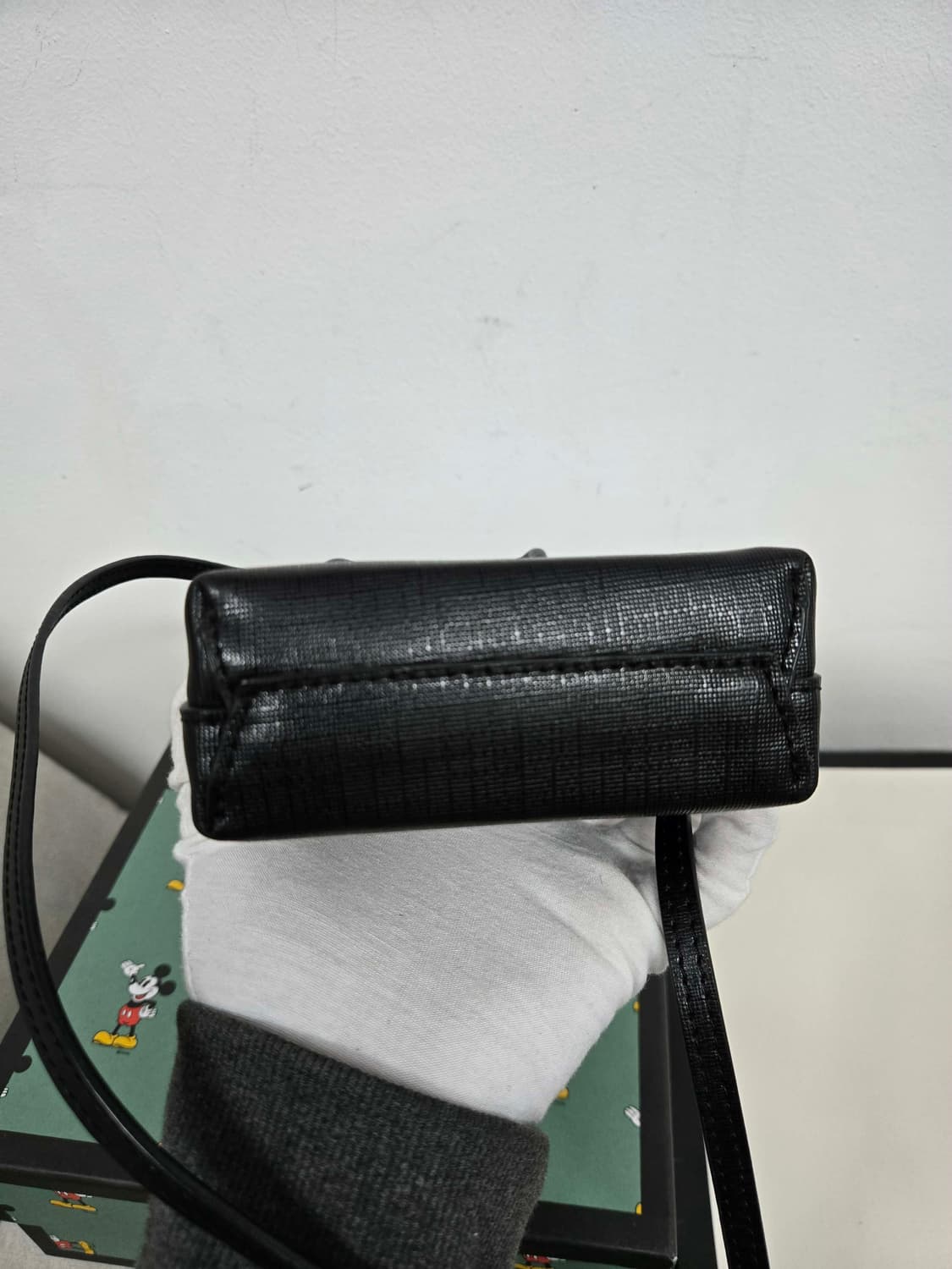 [보증서 정품] 발렌시아가 폰 홀더백 상품이미지2