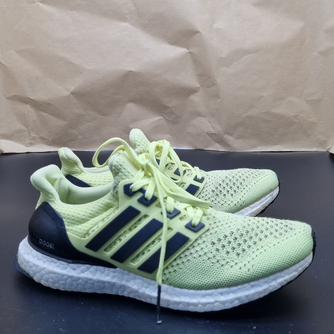 아디다스 울트라부스트 형광 여성운동화240  상품이미지1