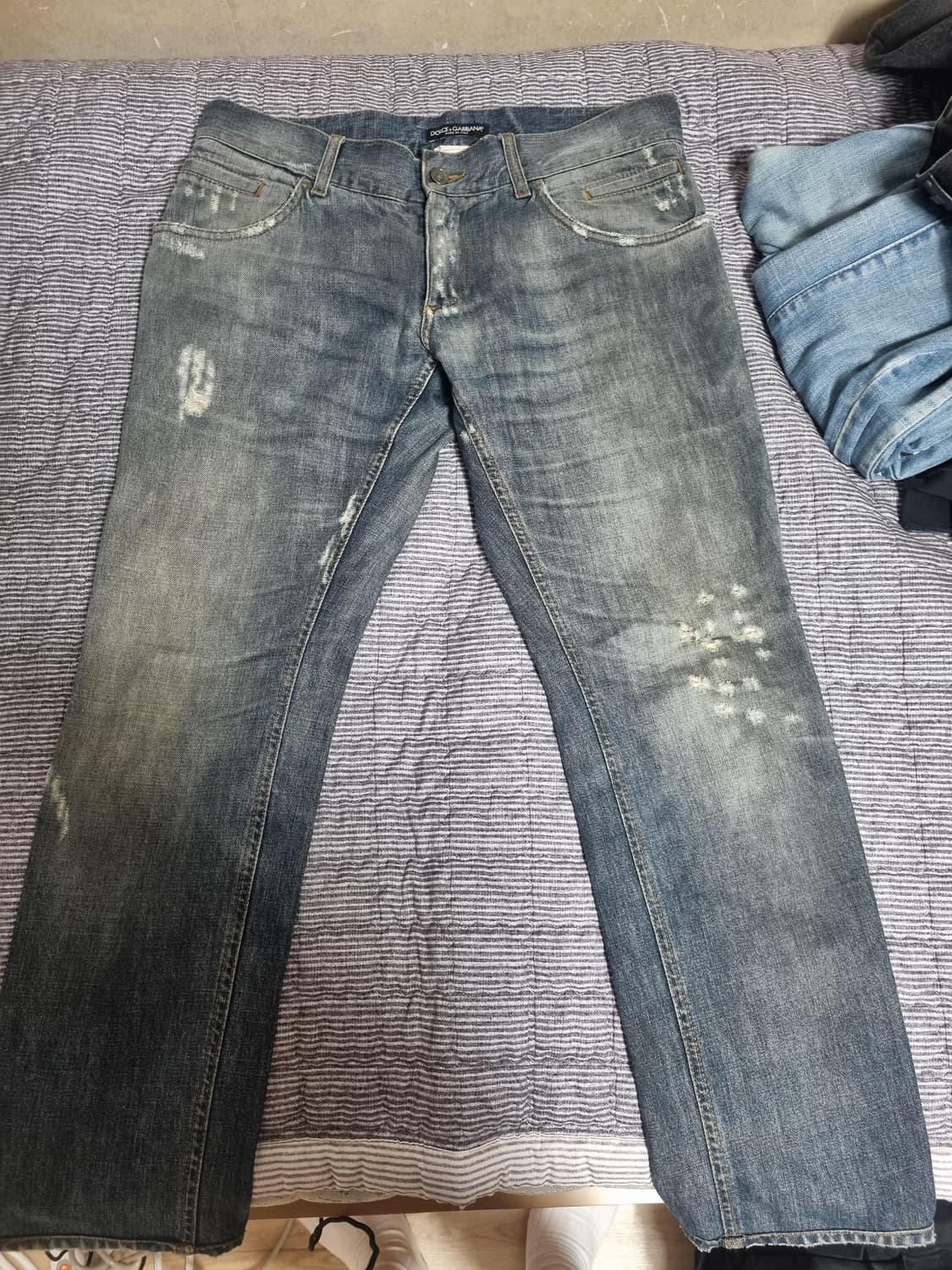 돌체앤가바나 디스트레스드 데님 상품이미지1