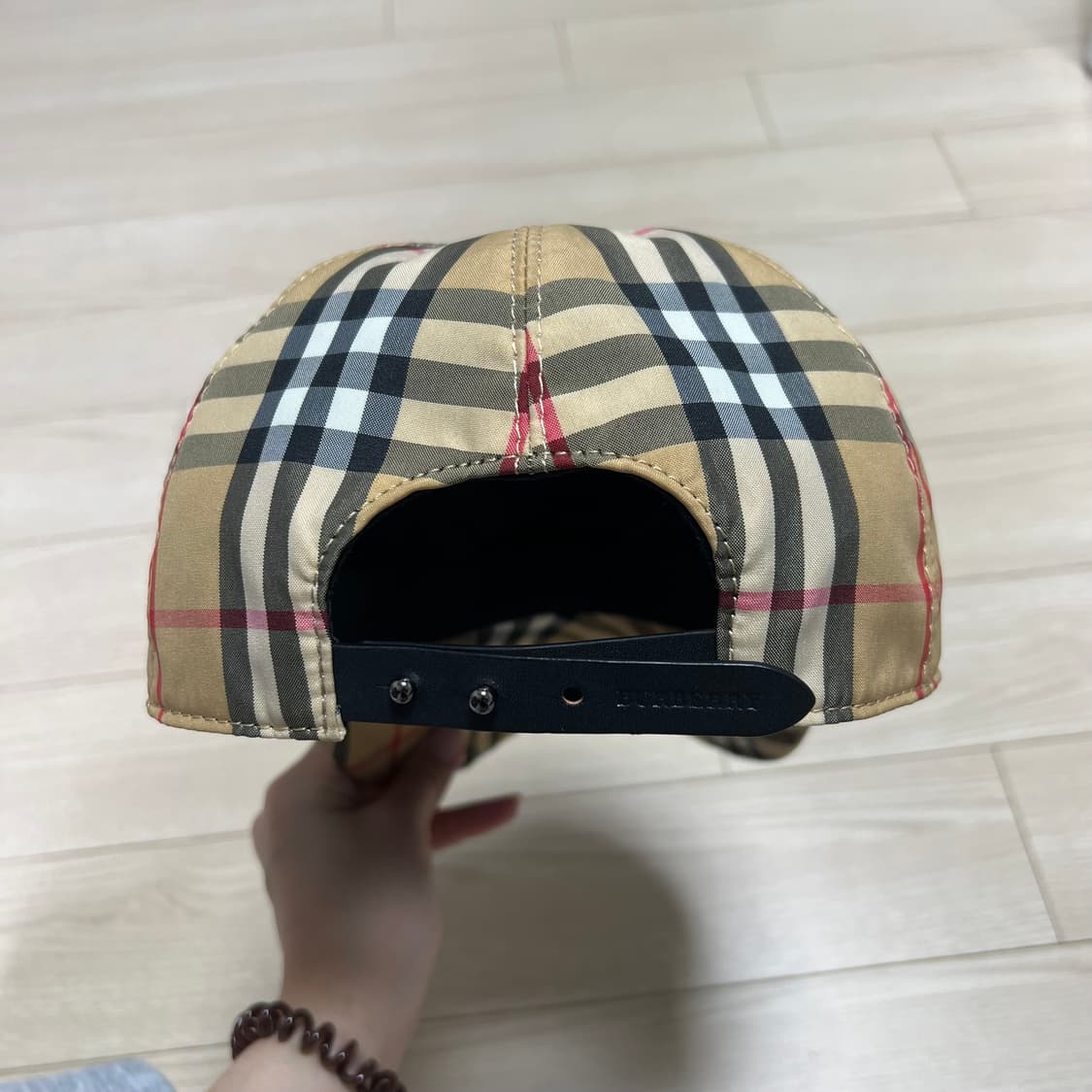 버버리 체크 볼캡 상품이미지3
