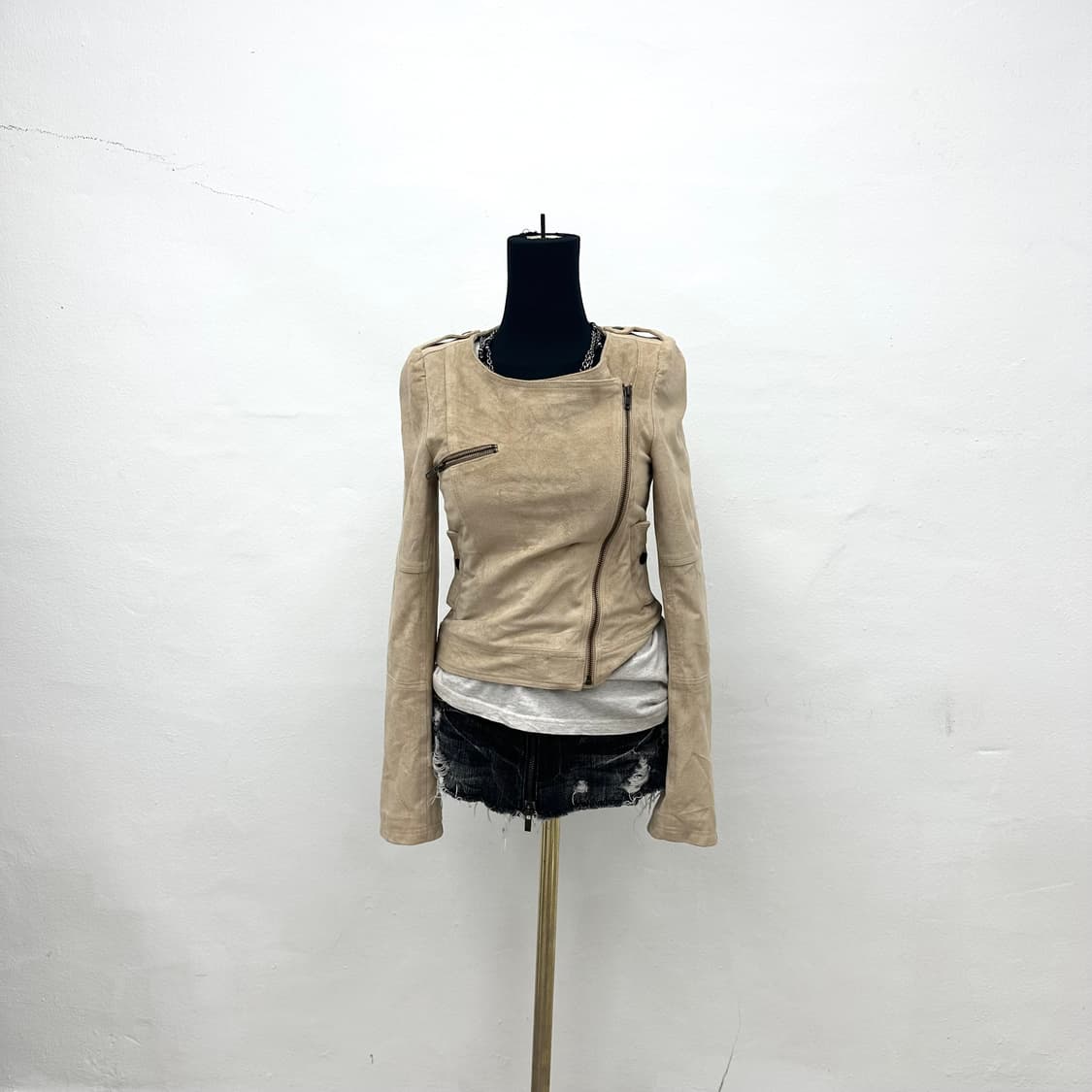 Ivory suede rider jacket 상품이미지1