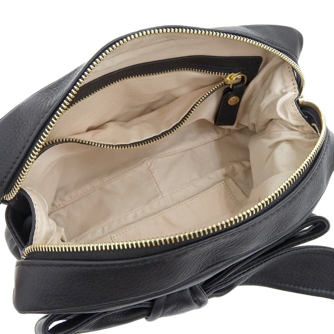 비비안 웨스트우드 리본 가죽 파우치백 클러치백 상품이미지6