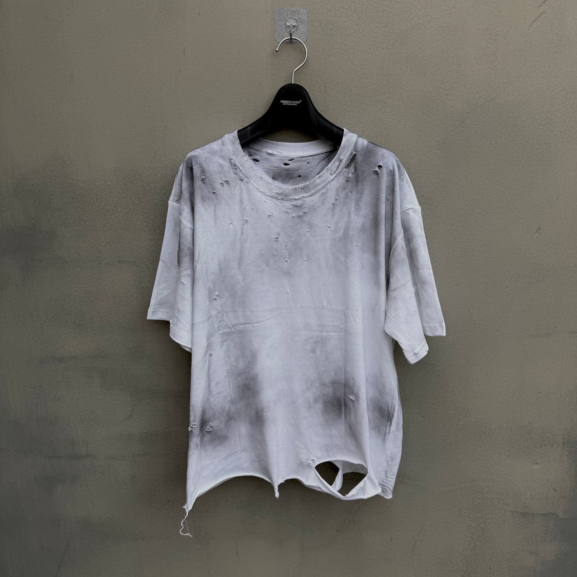 [VINTAGE MOOD] distressed washing t 상품이미지1