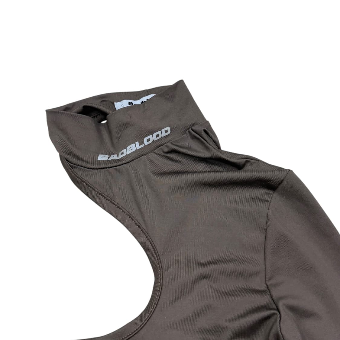 배드블러드 원숄더 긴팔 티셔츠 상품이미지2