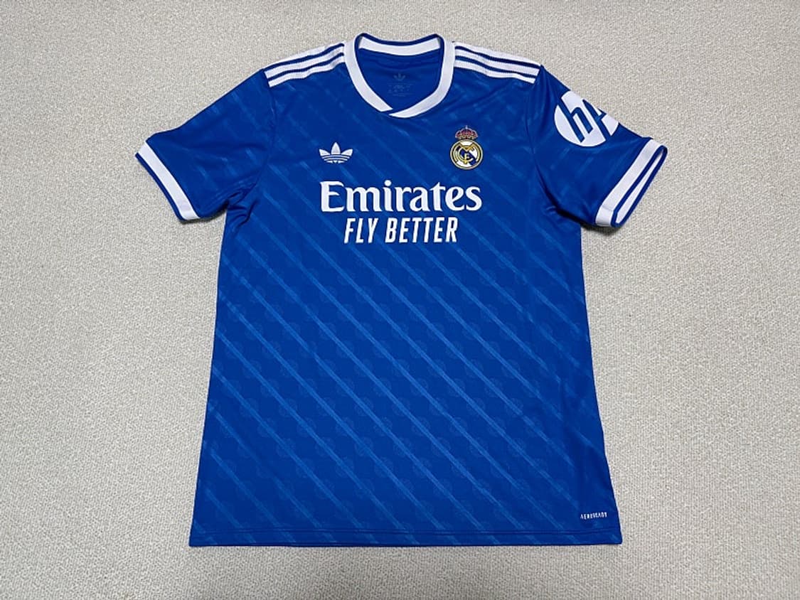 아디다스 레알 마드리드 25-26시즌 어웨이 반팔 져지 유니폼 상품이미지1