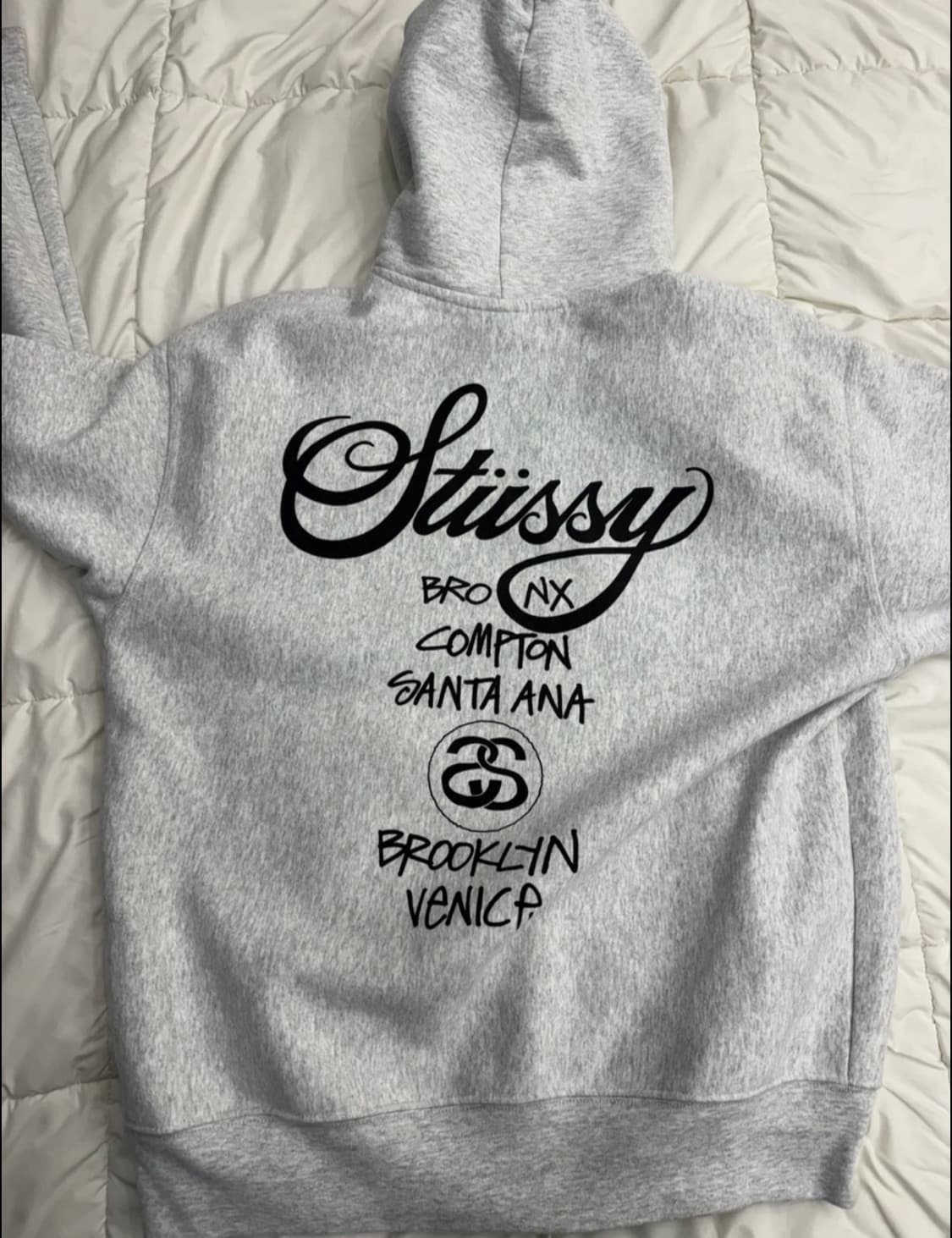 스투시 월드투어 후드티 상품이미지2